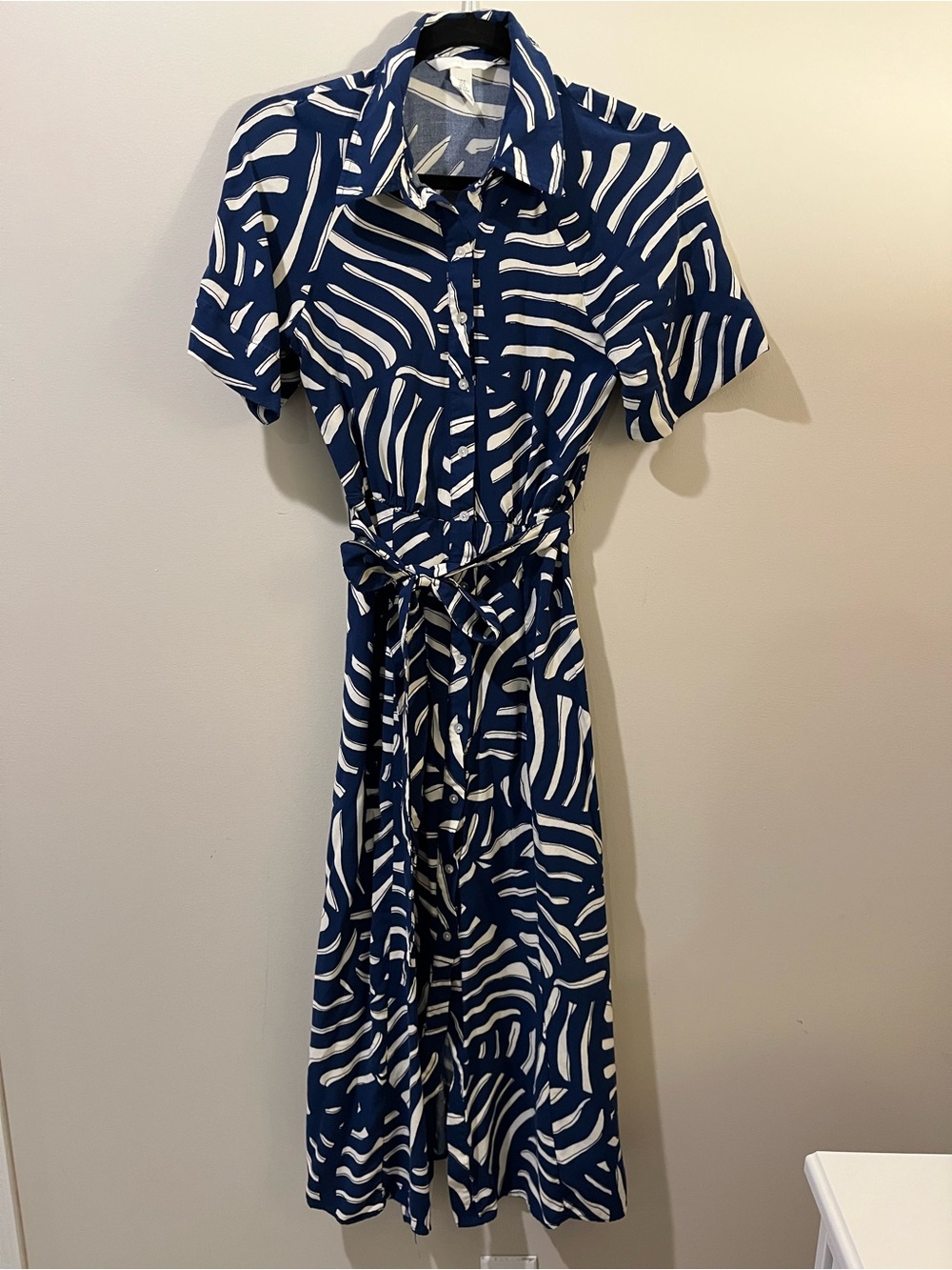 H&M Navy and White Printed Midi Shirt Dress with Tie Belt